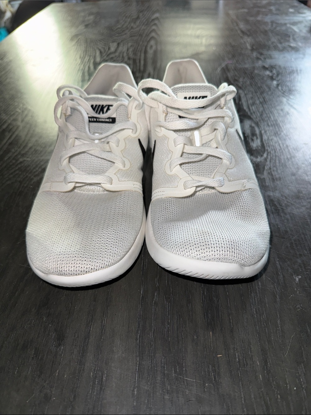 Size 9 Nike Flex Contact Running Shoes - Picture 3 of 7